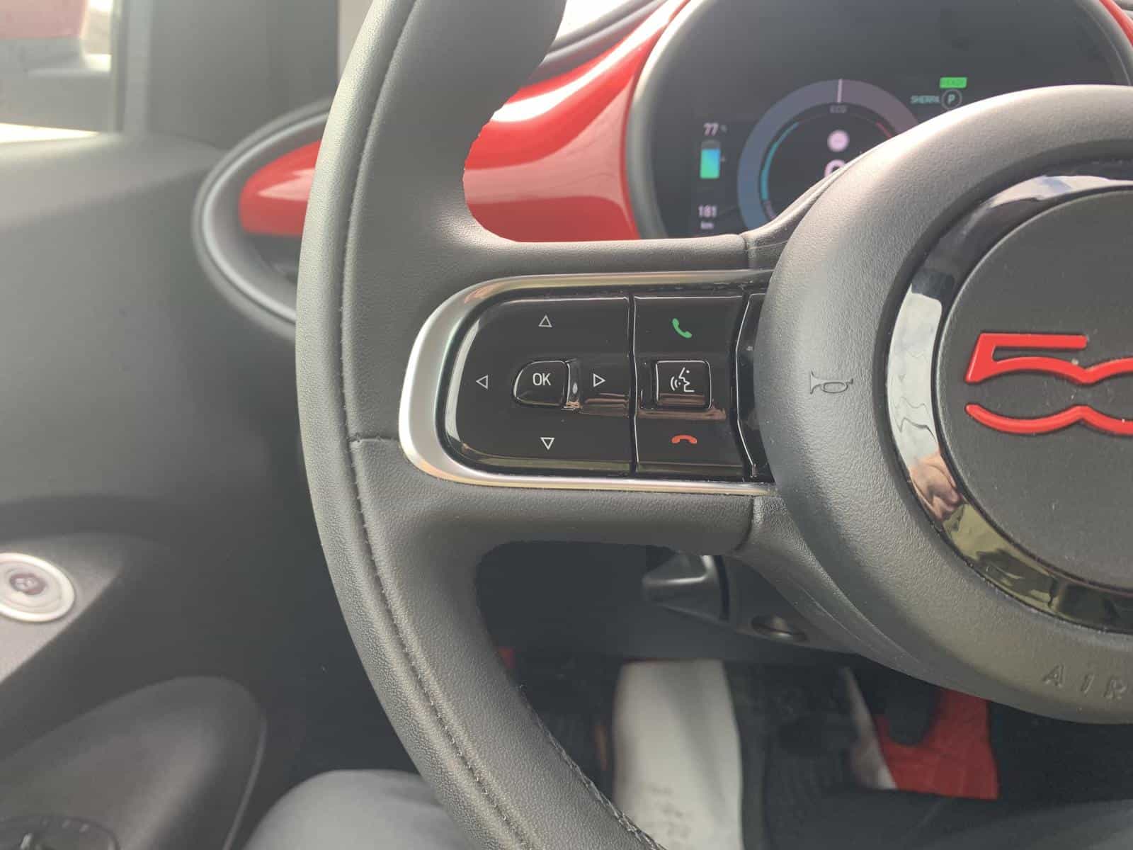 2024 Fiat 500E Base - Image 11