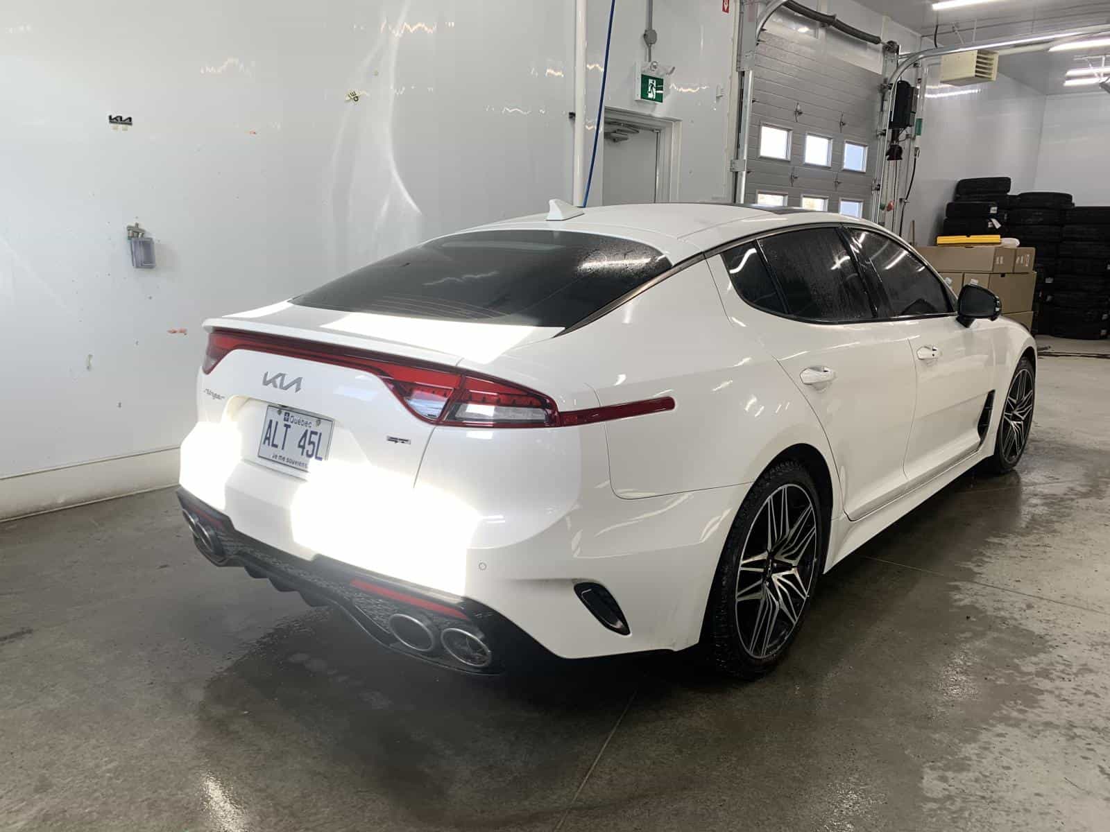 Image 4 Kia Stinger GT Elite 2023
