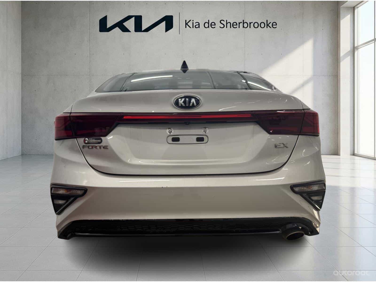 2021 Kia Forte EX - Image 7