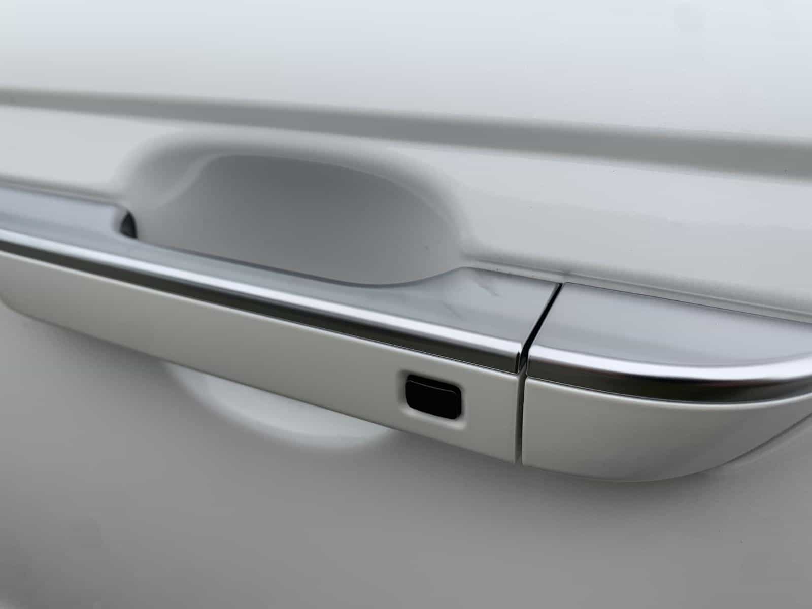 2024 Kia Carnival EX - Image 5