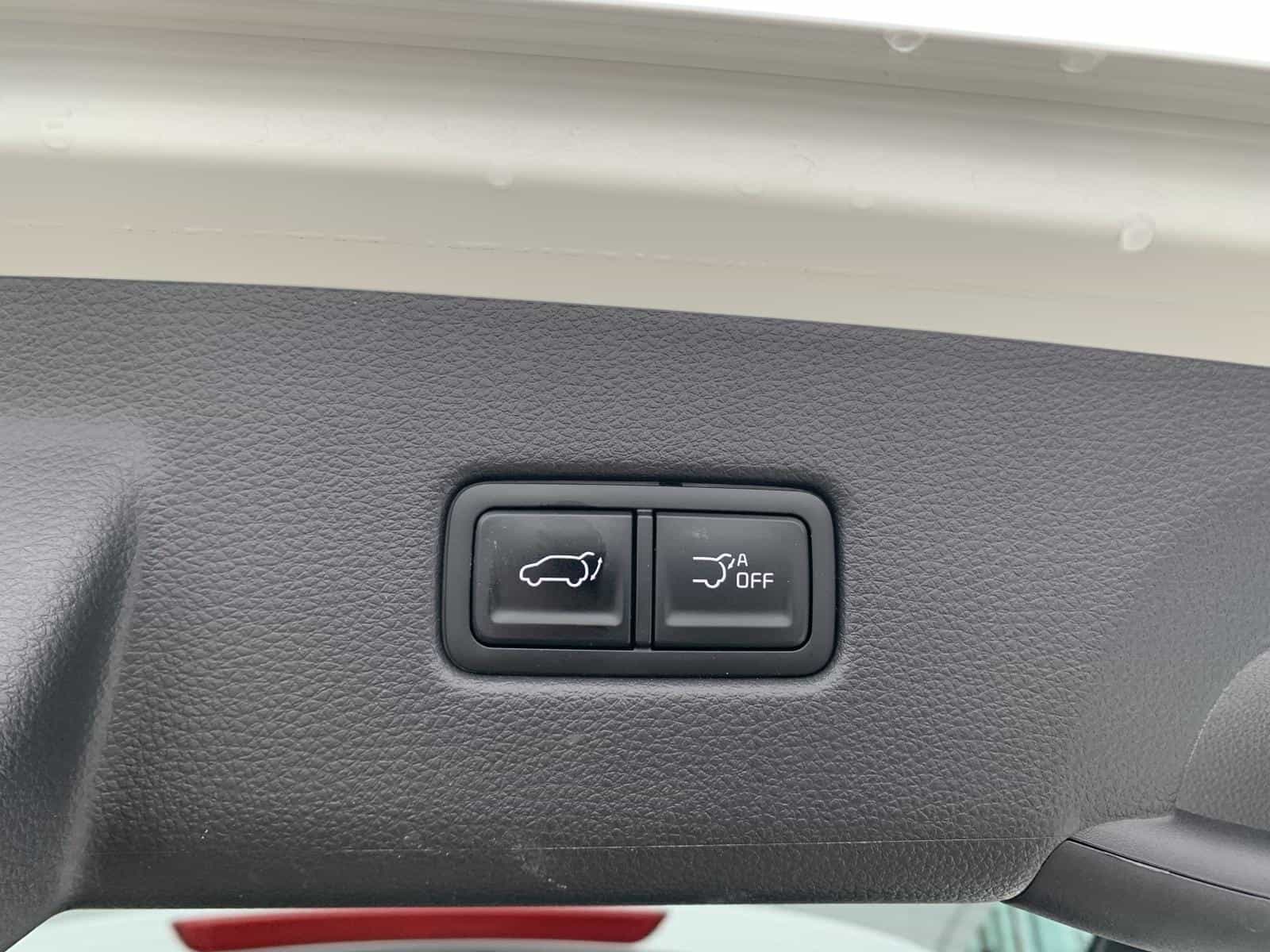 2024 Kia Carnival EX - Image 22