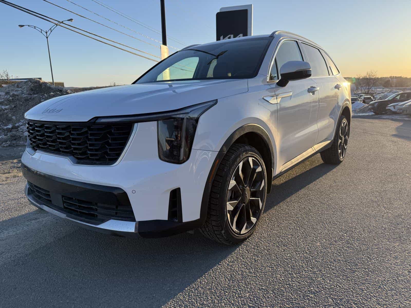 2025 Kia Sorento EX 2.5T - Image 1