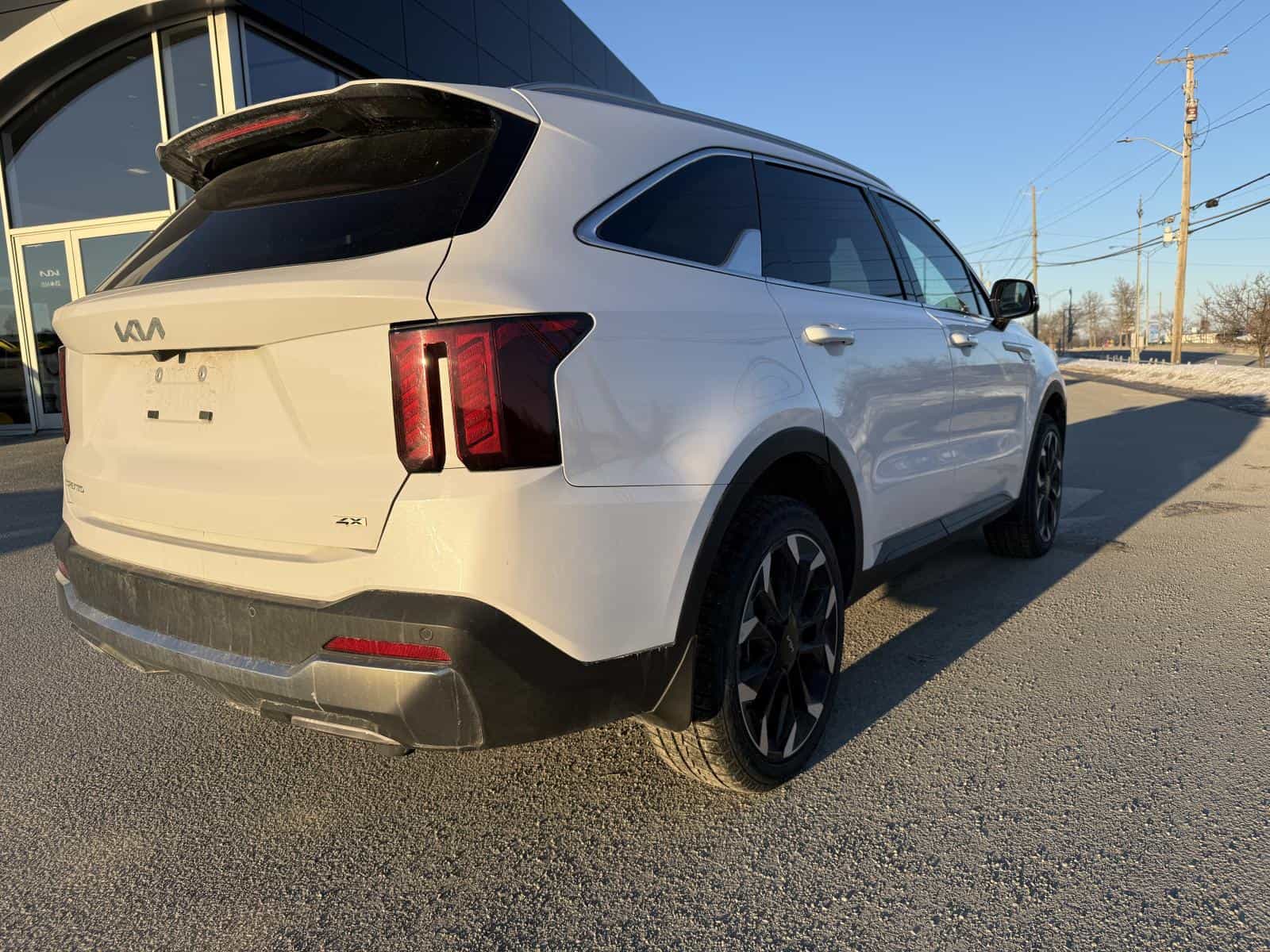 2025 Kia Sorento EX 2.5T - Image 4