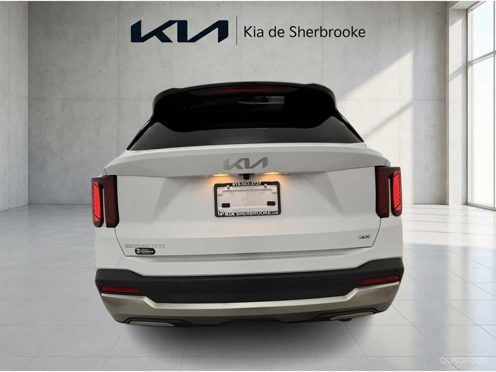 2025 Kia Sorento EX 2.5T - Image 6