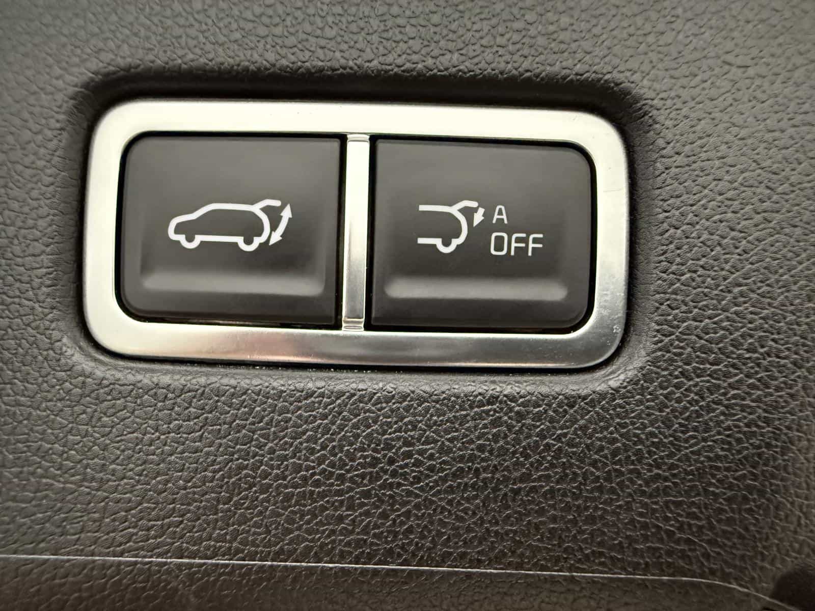 2025 Kia Sorento EX 2.5T - Image 10