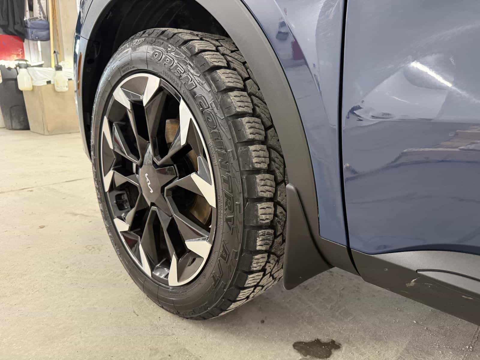 2025 Kia Sorento EX 2.5T - Image 34