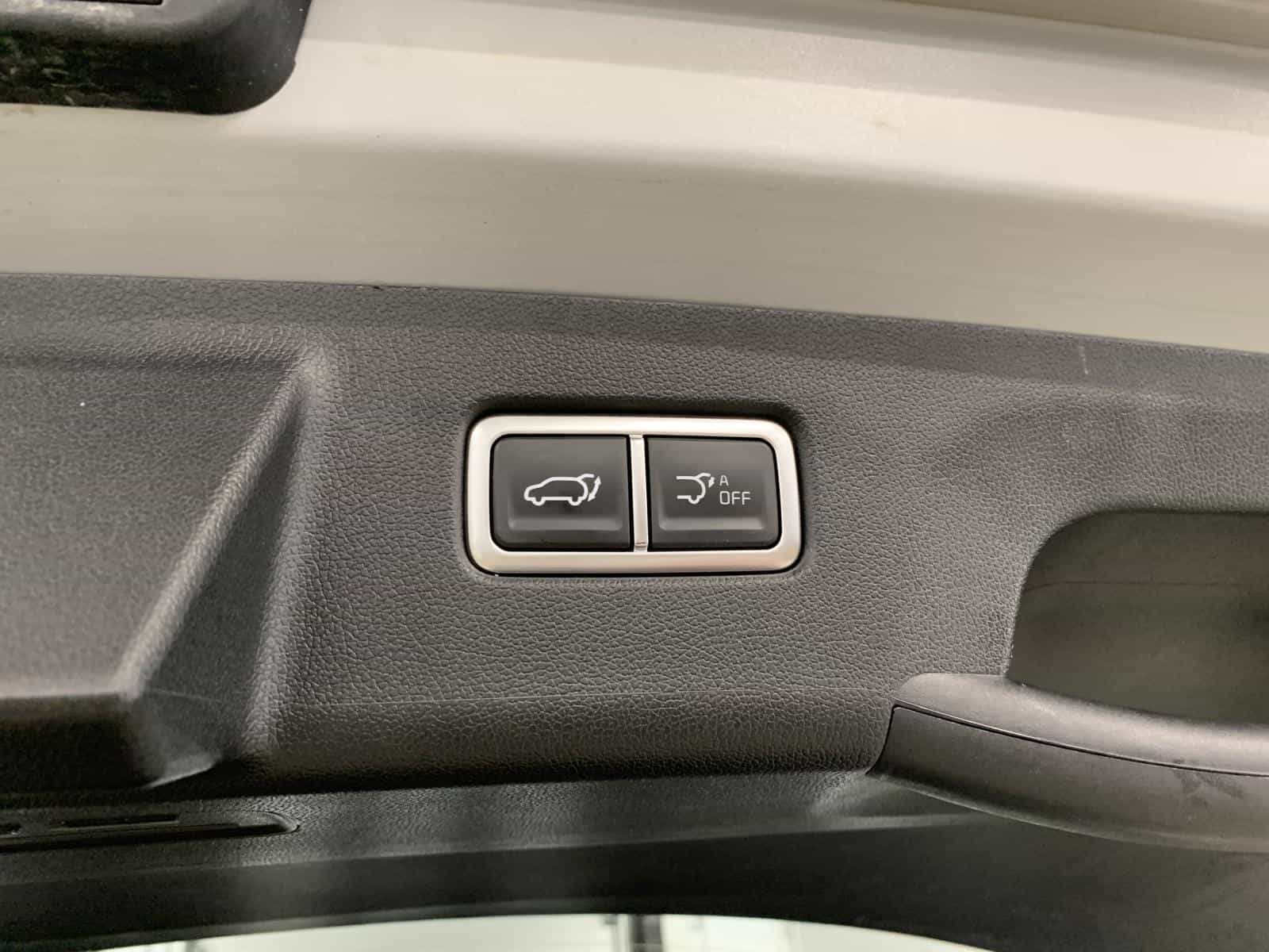 2025 Kia Sorento EX 2.5T - Image 9