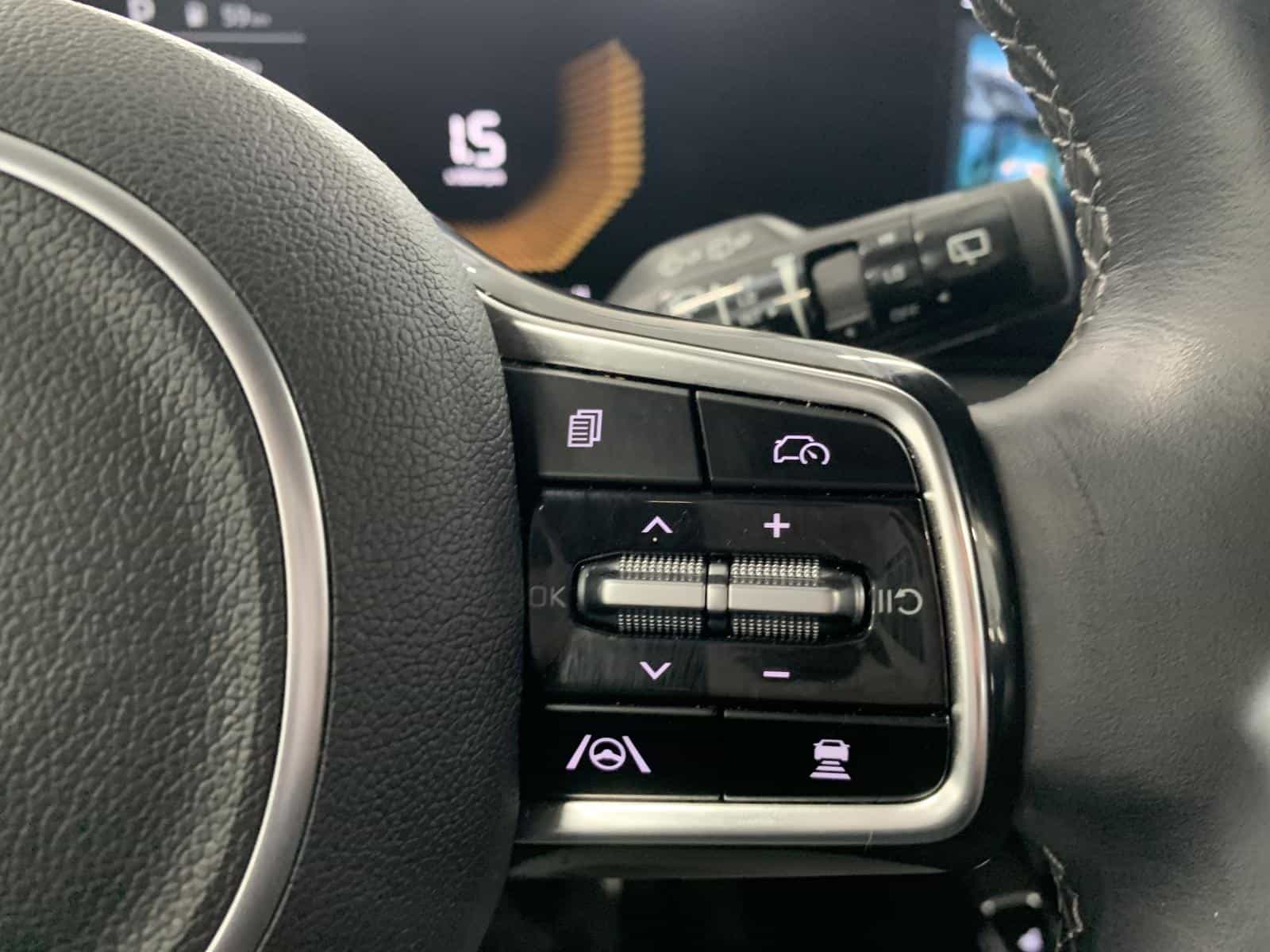 2025 Kia Sorento EX 2.5T - Image 20