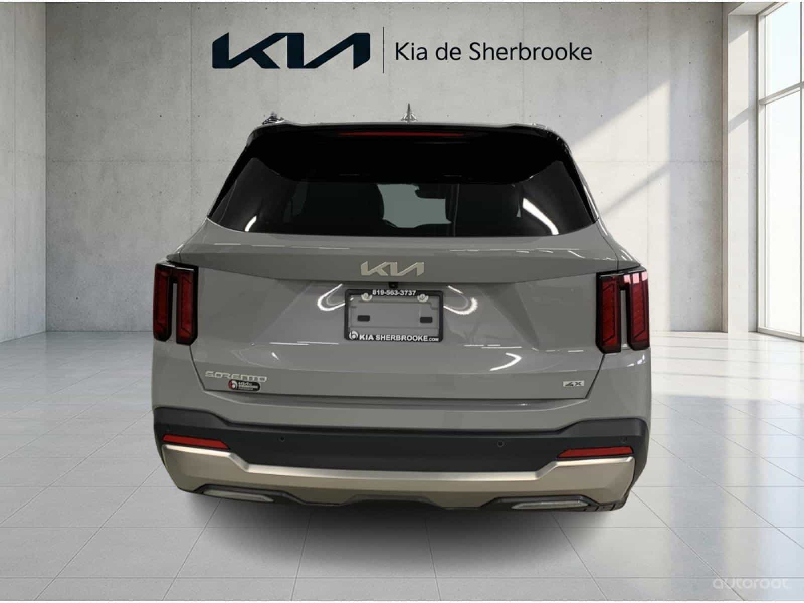 2025 Kia Sorento EX 2.5T - Image 5