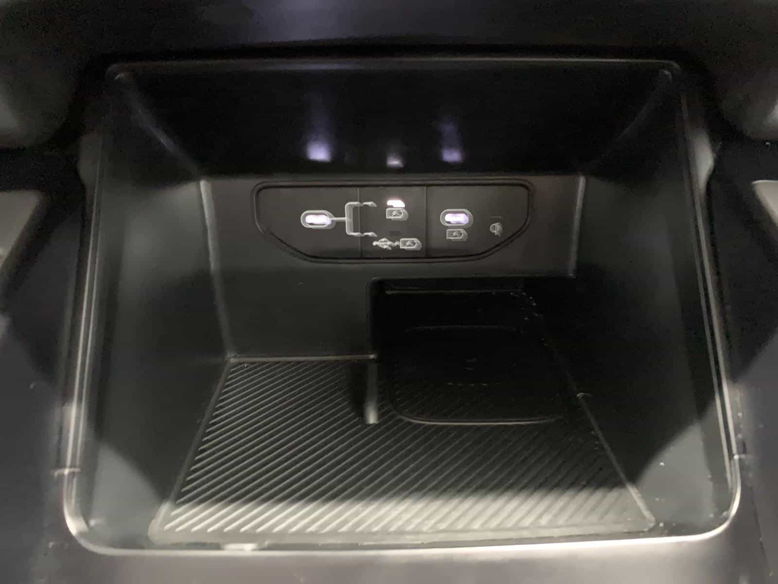 2025 Kia Sorento EX 2.5T - Image 17