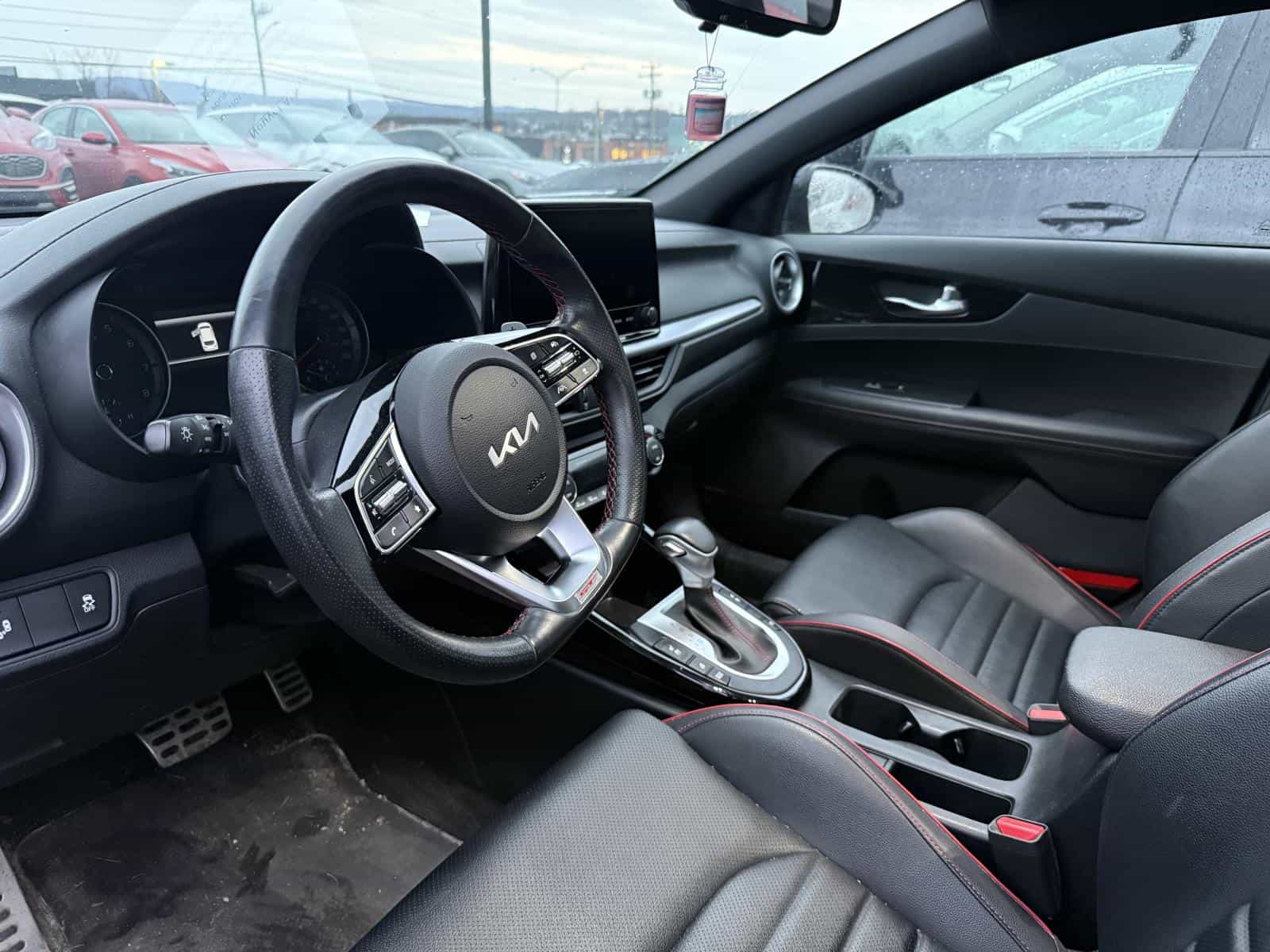 Image 8 Kia Forte5 GT 2022