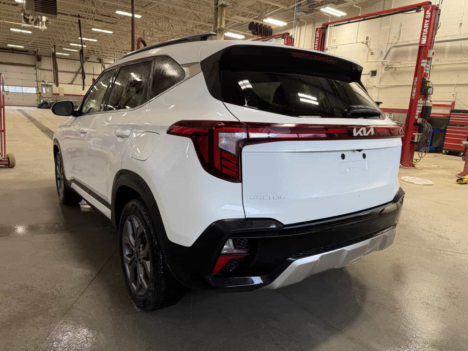 Image 6 Kia Seltos EX 2025