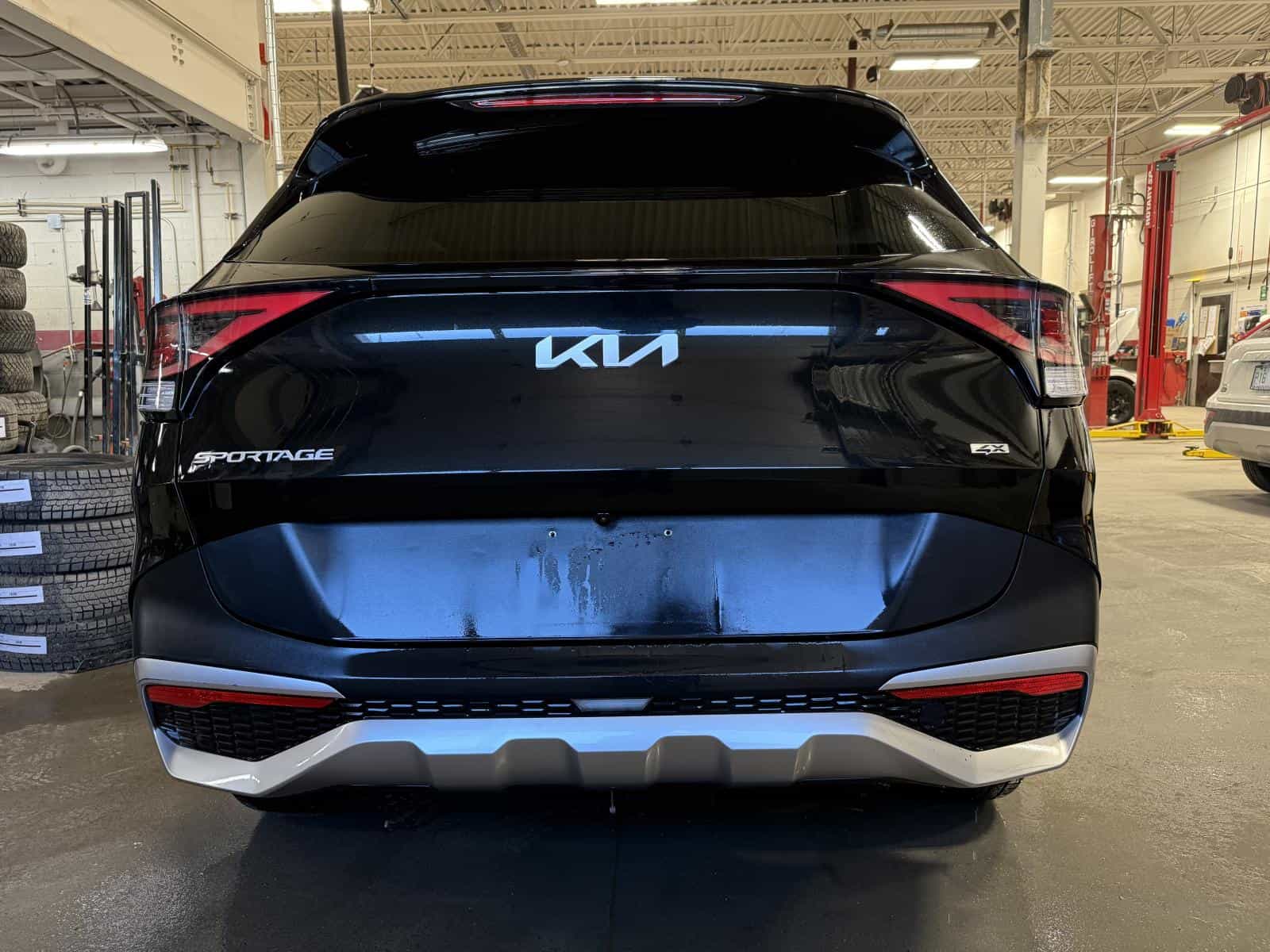2024 Kia Sportage LX AWD - Image 5