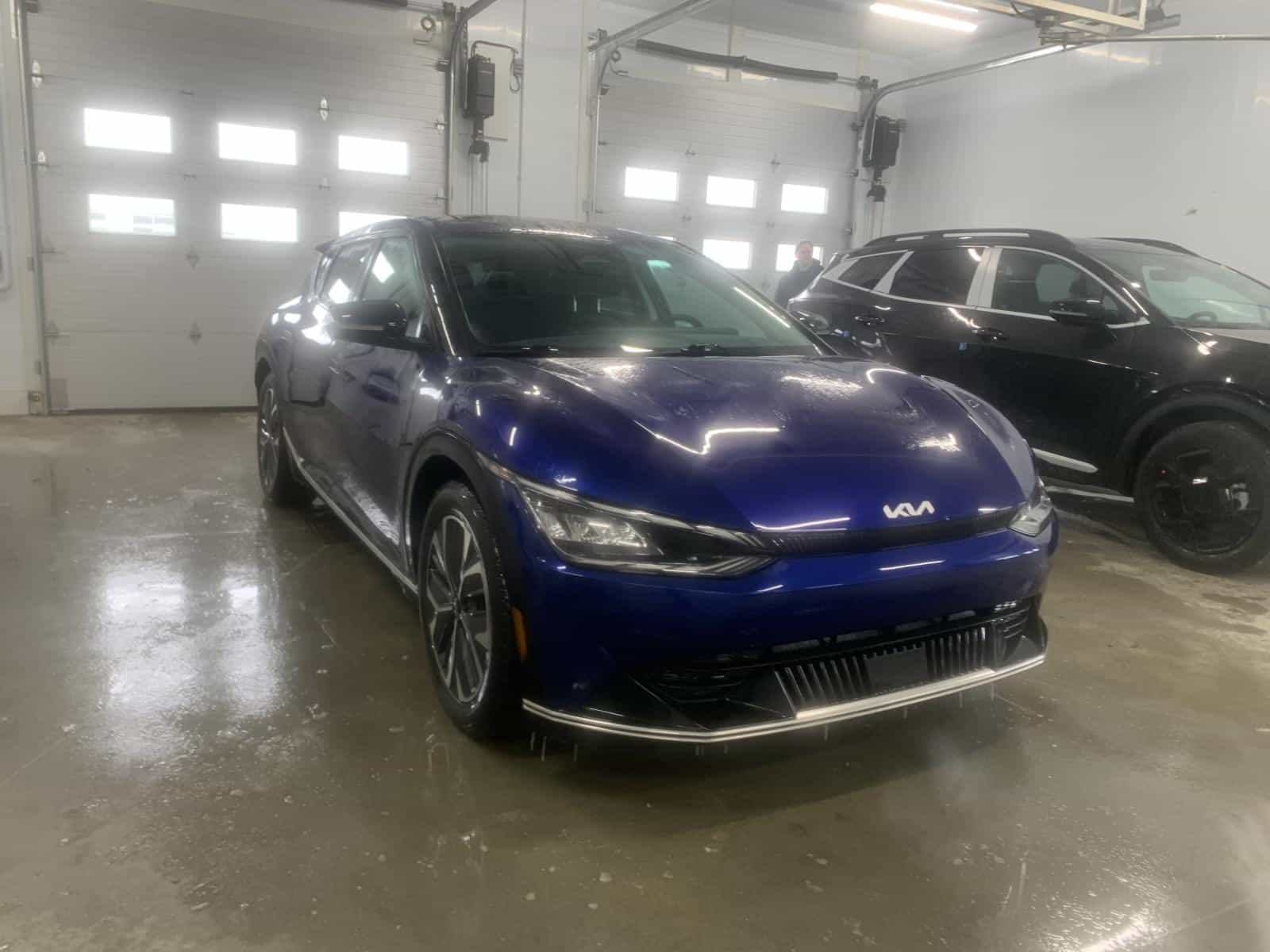 2023 Kia EV6 Long Range - Image 4