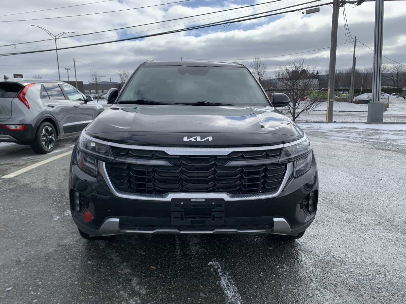 2024 Kia Seltos EX - Image 2