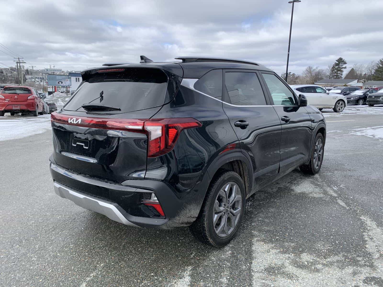 2024 Kia Seltos EX - Image 5