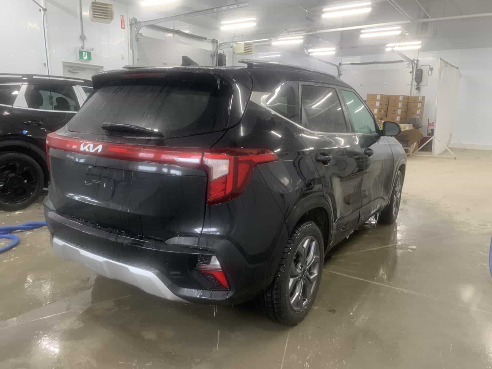 2024 Kia Seltos EX - Image 4