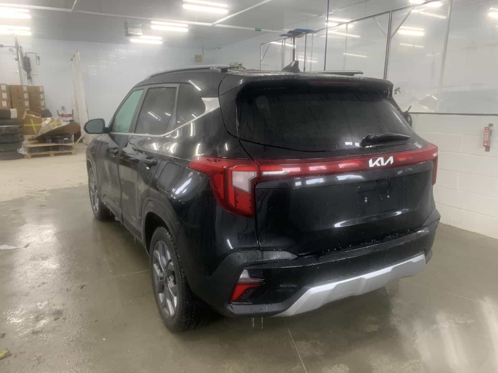 2024 Kia Seltos EX - Image 6