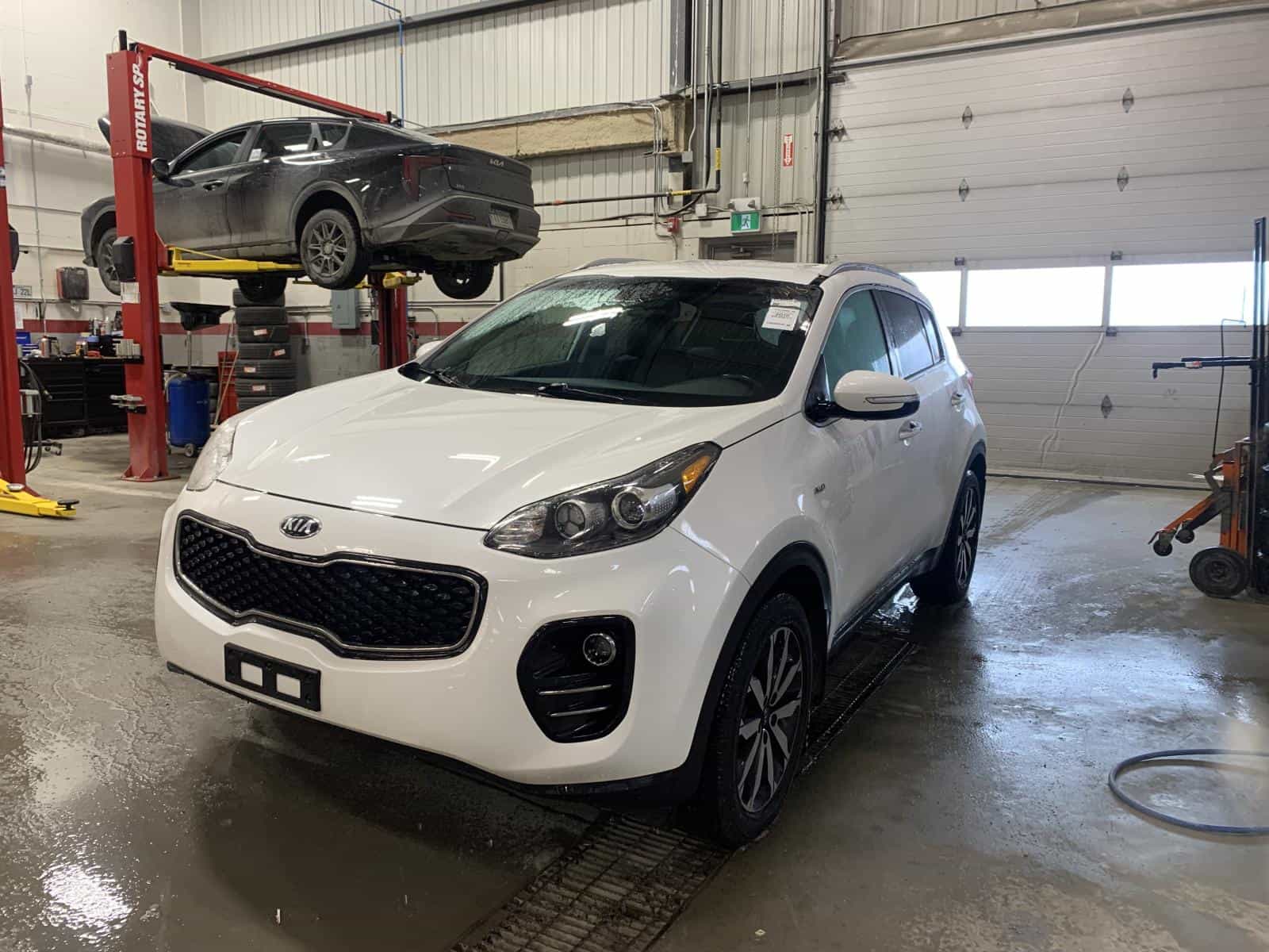 2018 Kia Sportage EX - Image 1