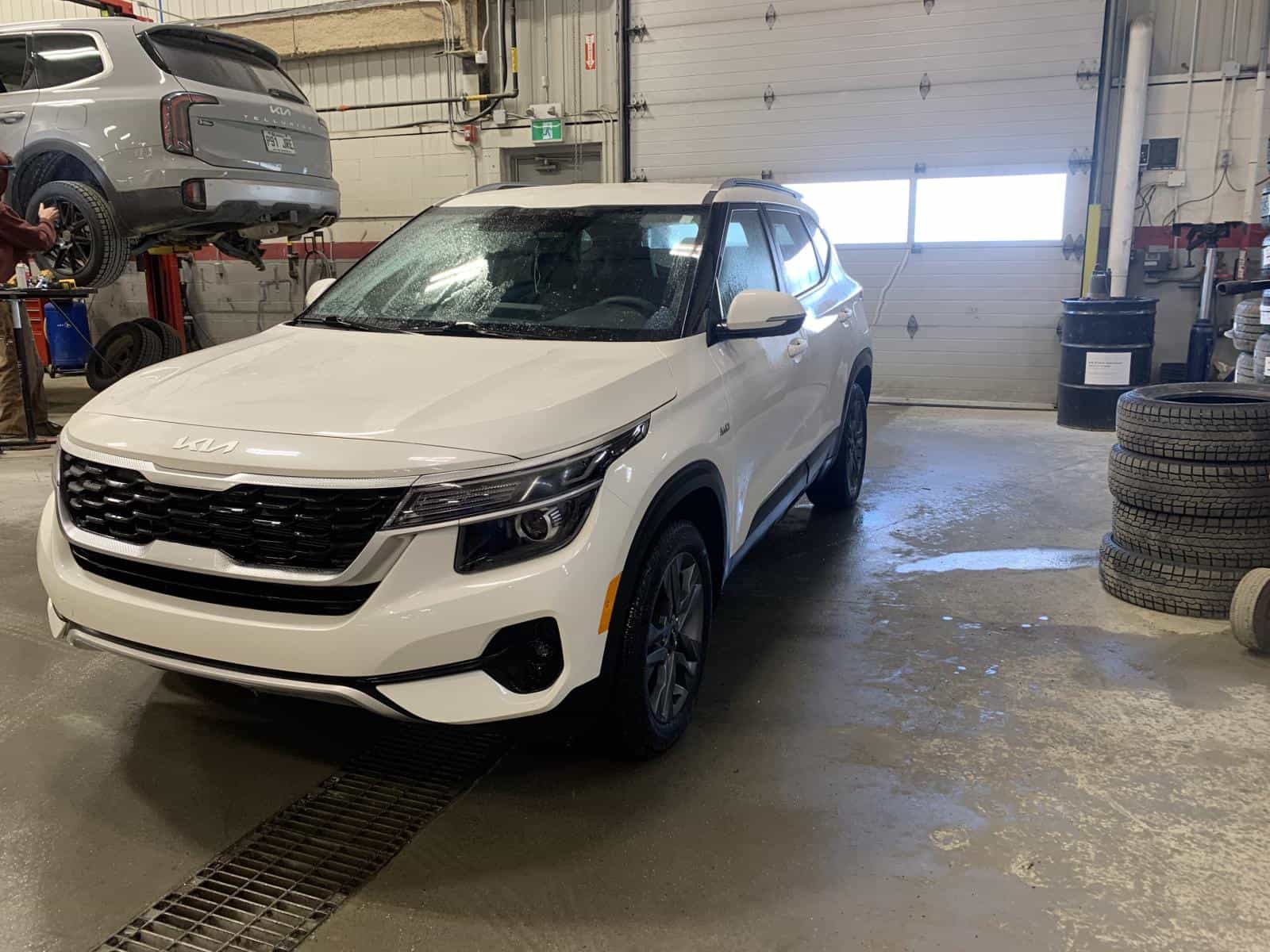 2023 Kia Seltos LX - Image 3