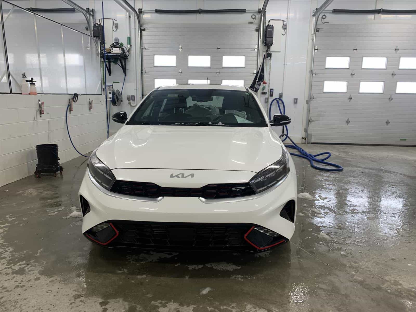 2023 Kia Forte5 GT - Image 2