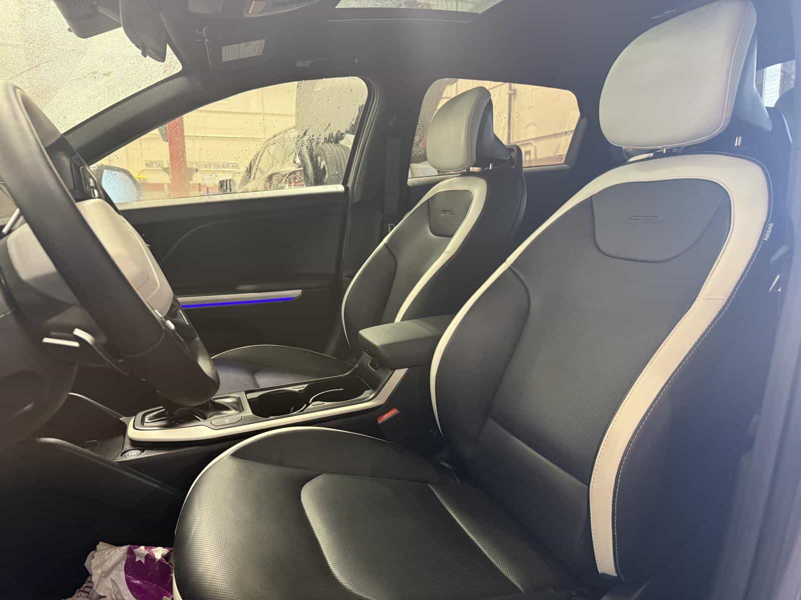 2025 Kia K4 GT-Line Turbo - Image 7