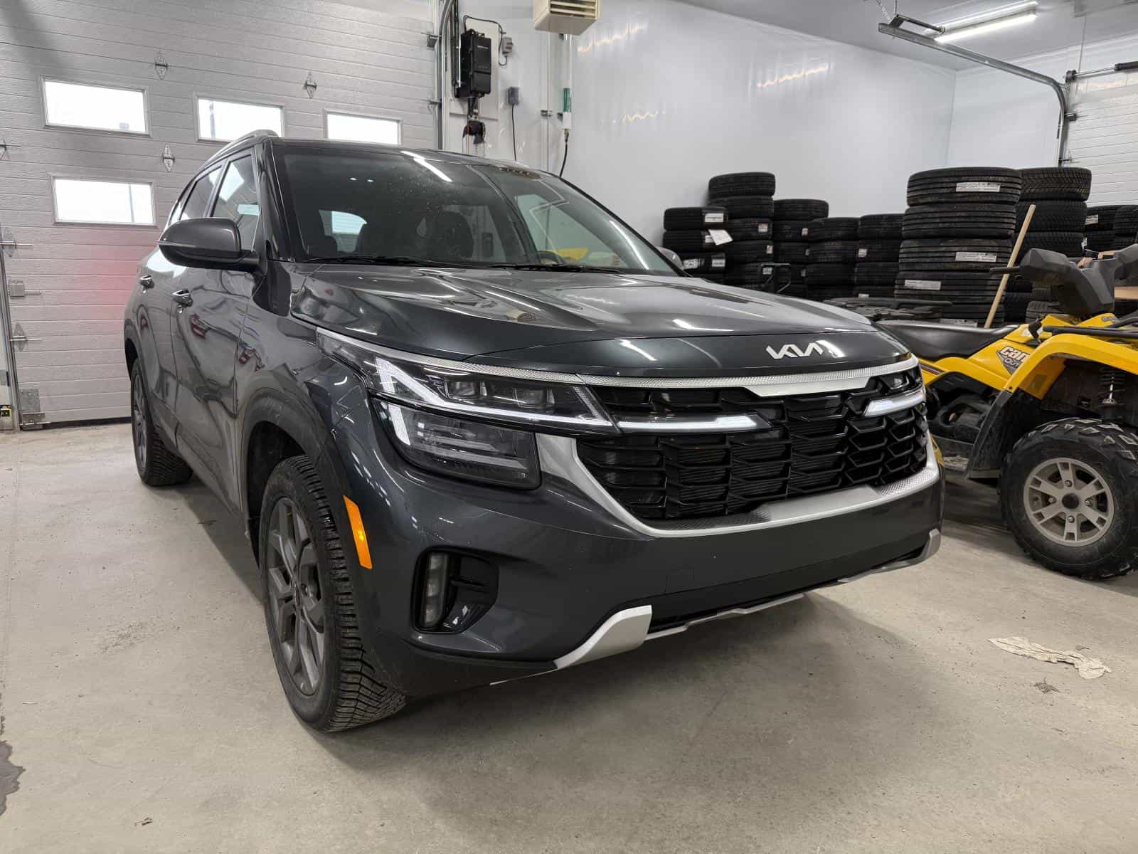 Image 3 Kia Seltos EX 2026