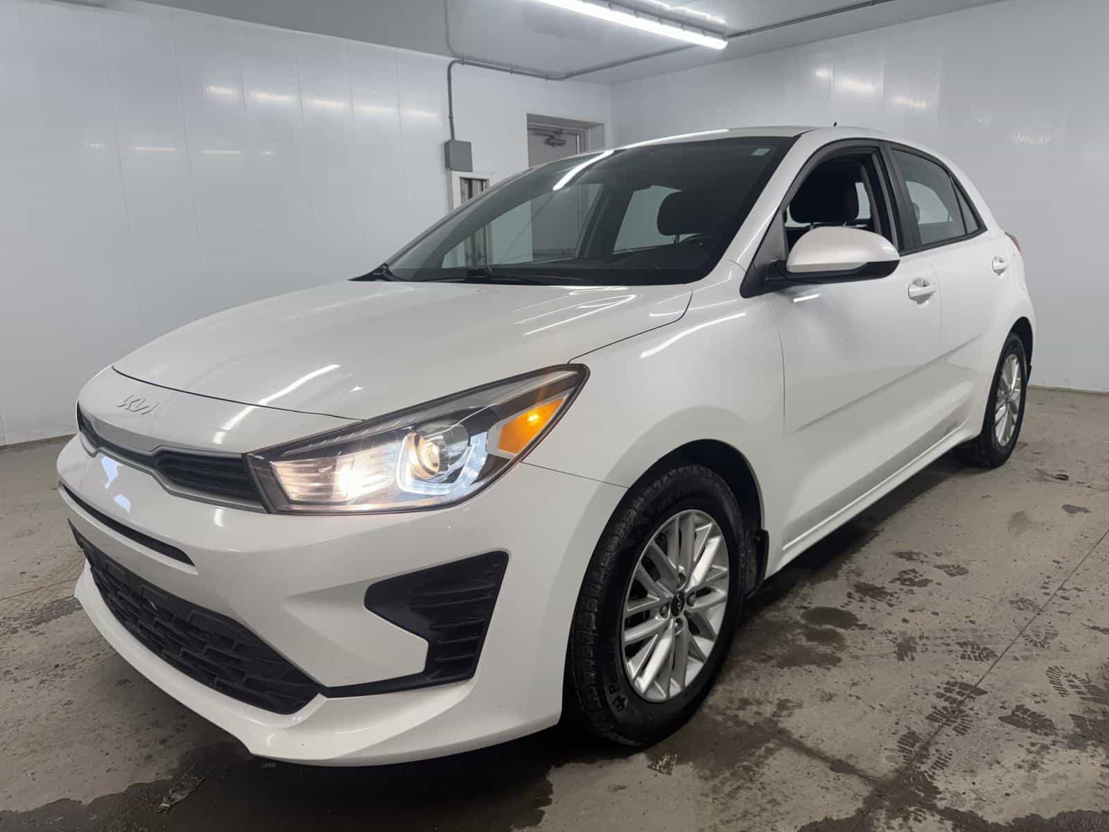 Image 1 Kia Rio LX Premium 2023