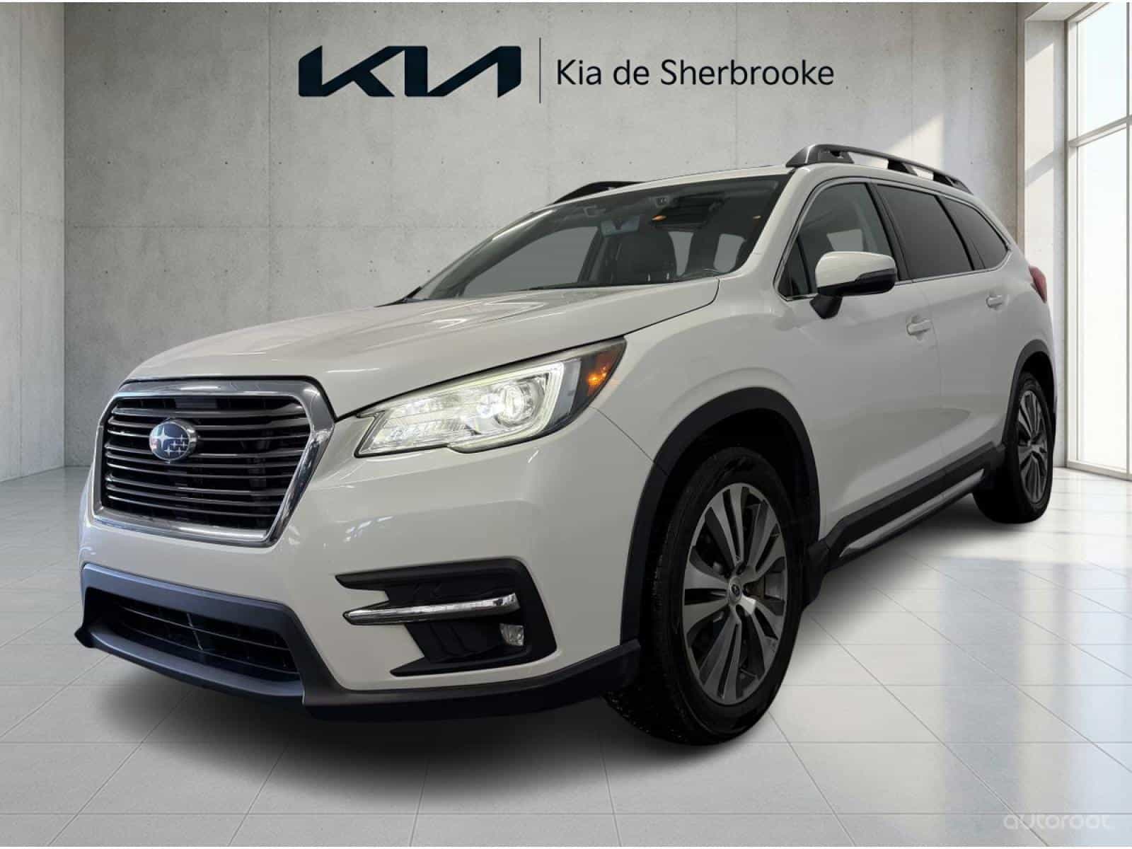 2019 Subaru Ascent Limited w/Capt Ch - Image 1