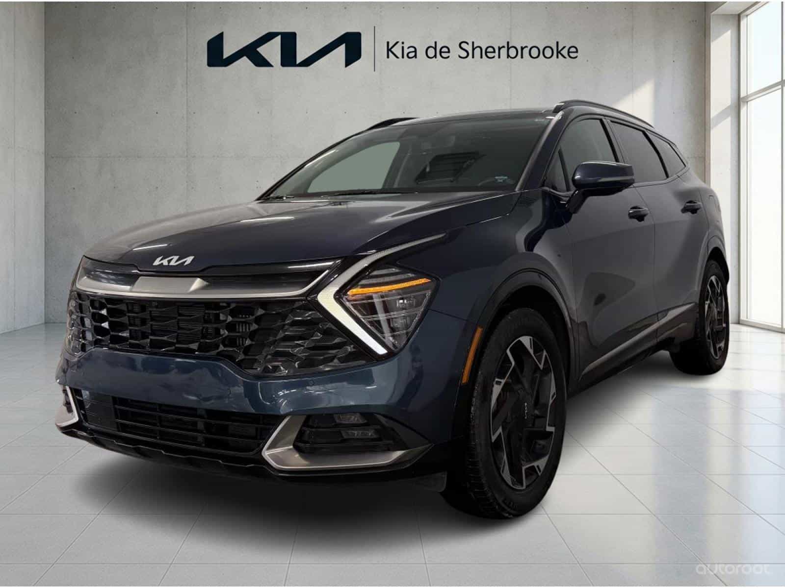 2024 Kia Sportage SX PHEV - Image 1