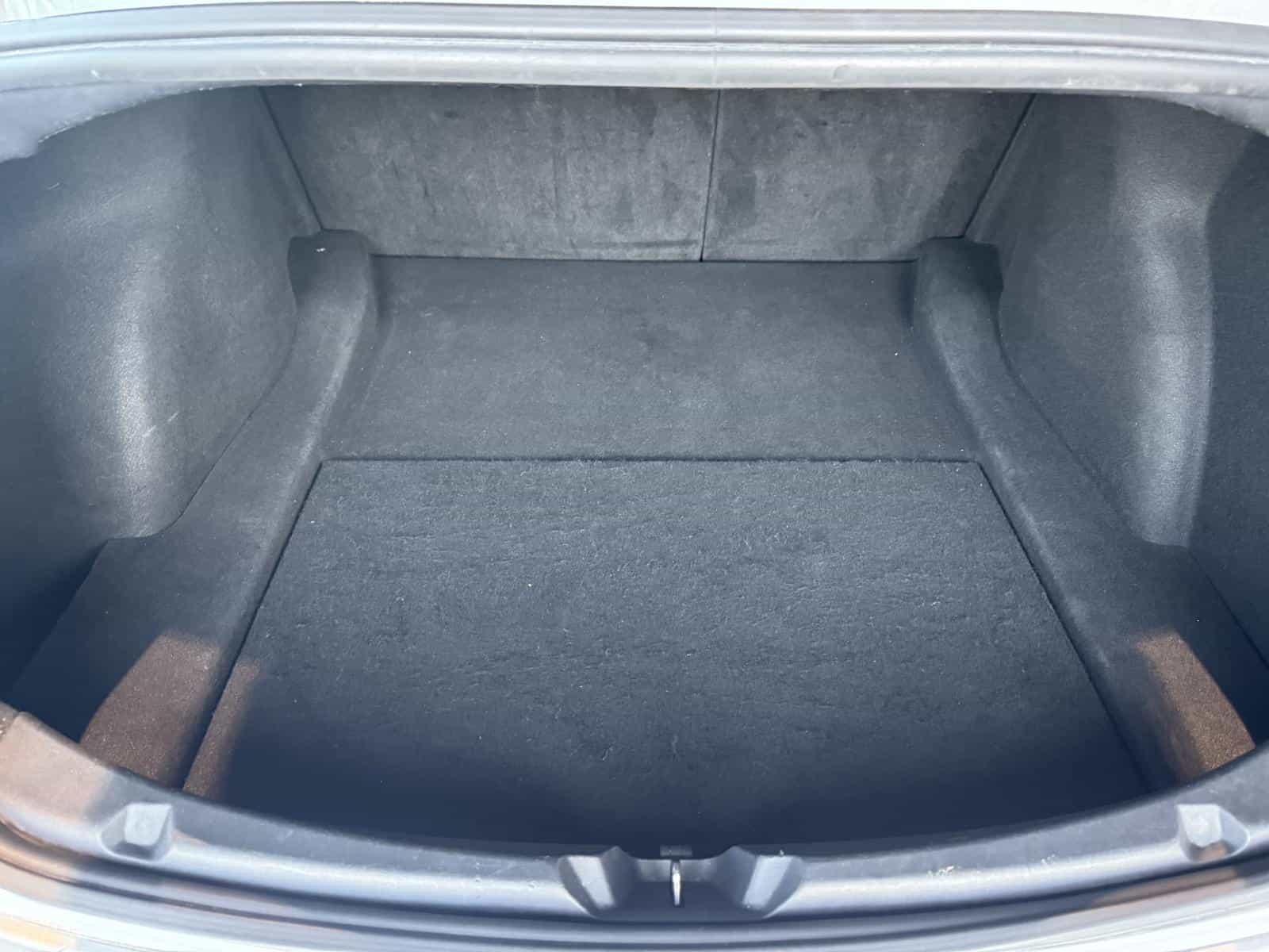 2018 Tesla Model 3 Long Range - Image 10