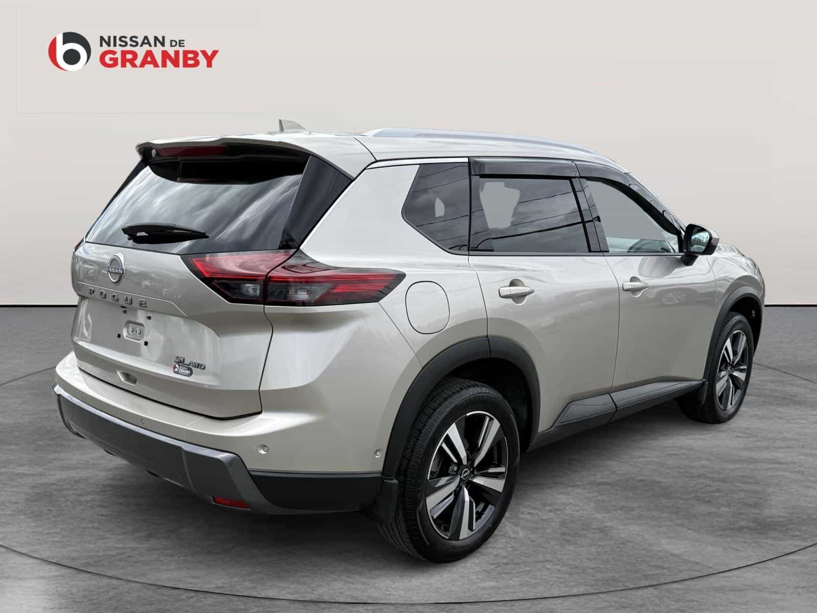 Image 5 Nissan Rogue SL 2025