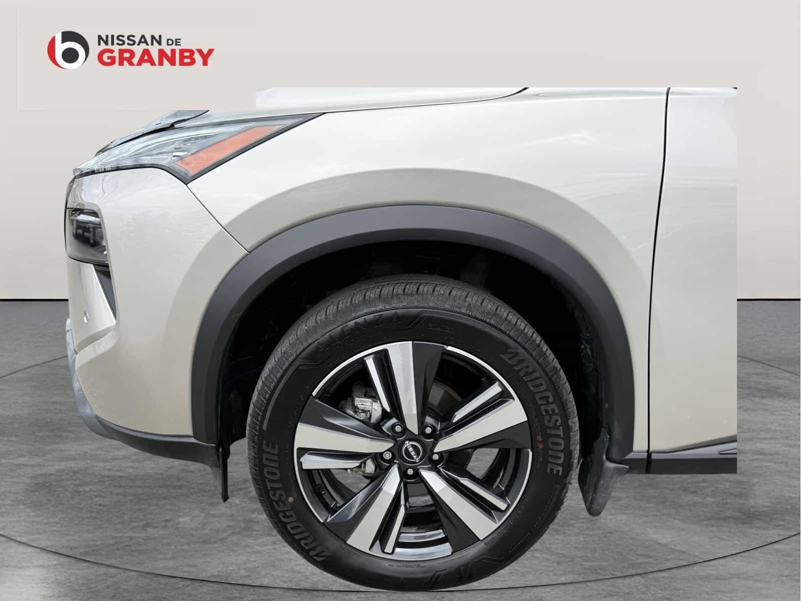 Image 9 Nissan Rogue SL 2025