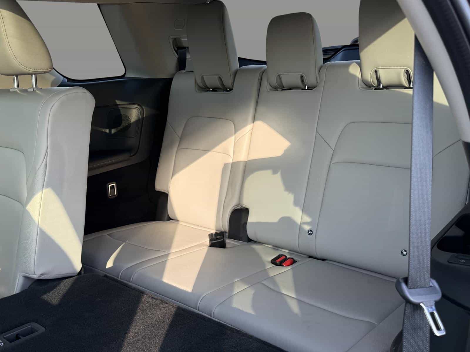 Image 22 Nissan Pathfinder SL 2022