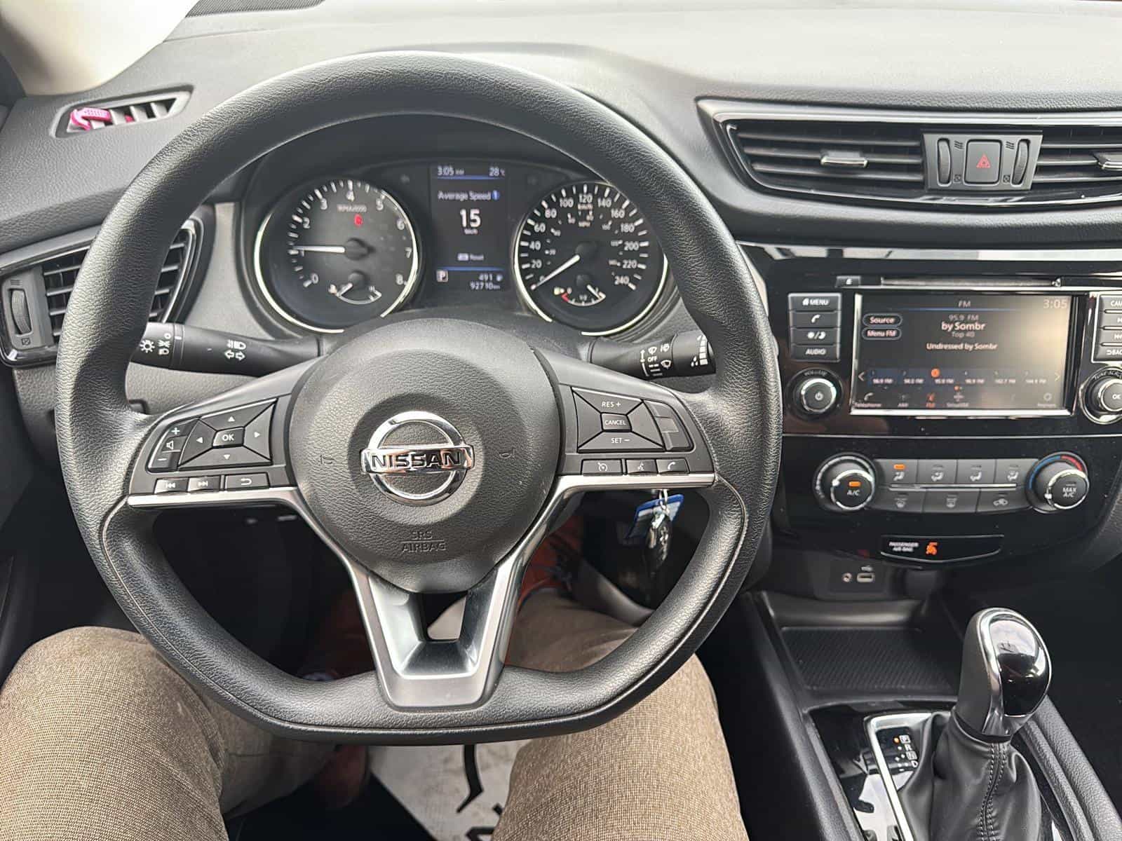 Image 15 Nissan Qashqai S 2019