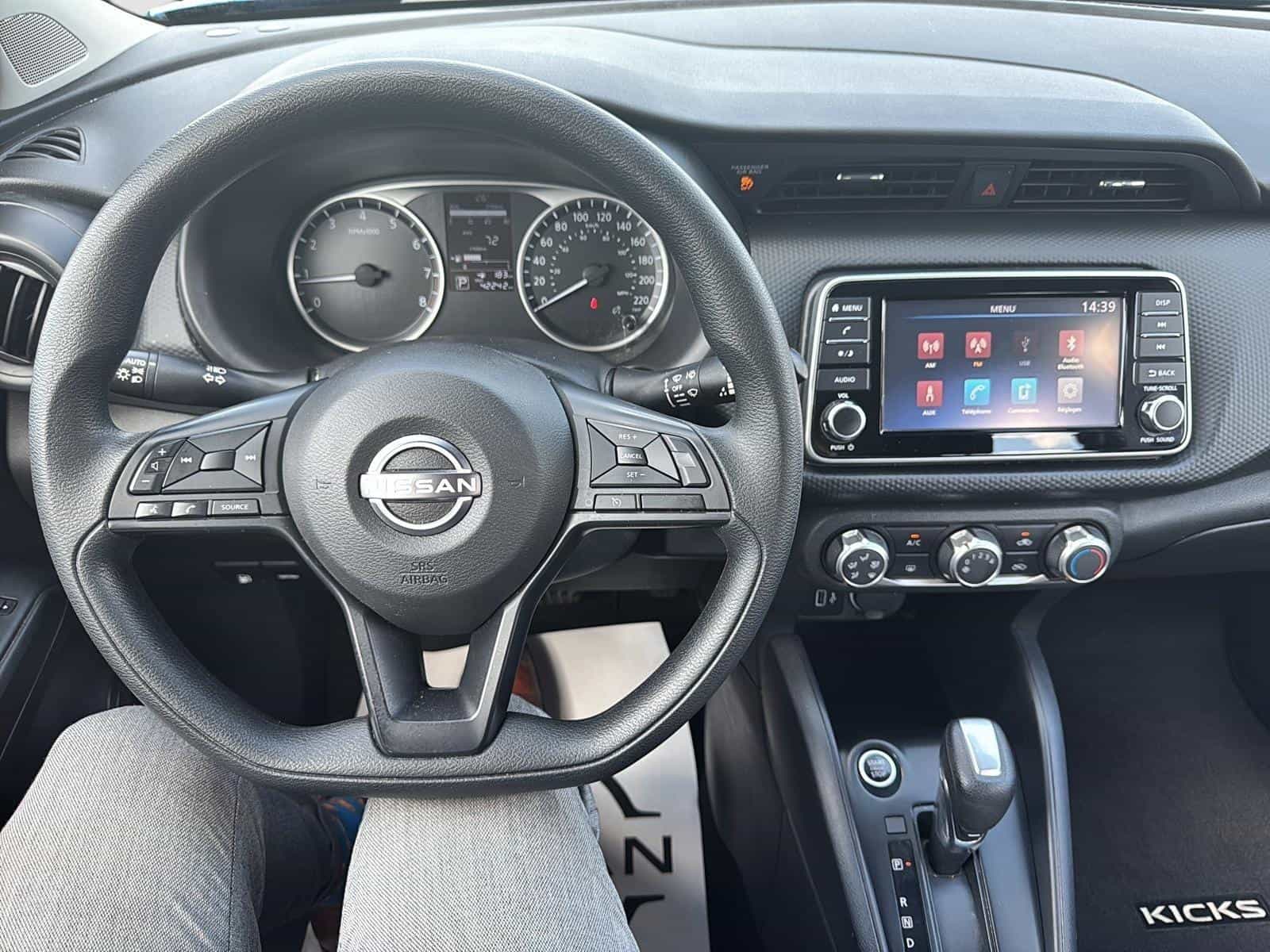 Image 9 Nissan Kicks S 2024