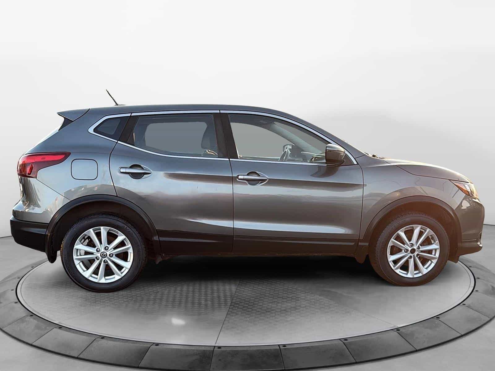 2019 Nissan Qashqai S - Image 7