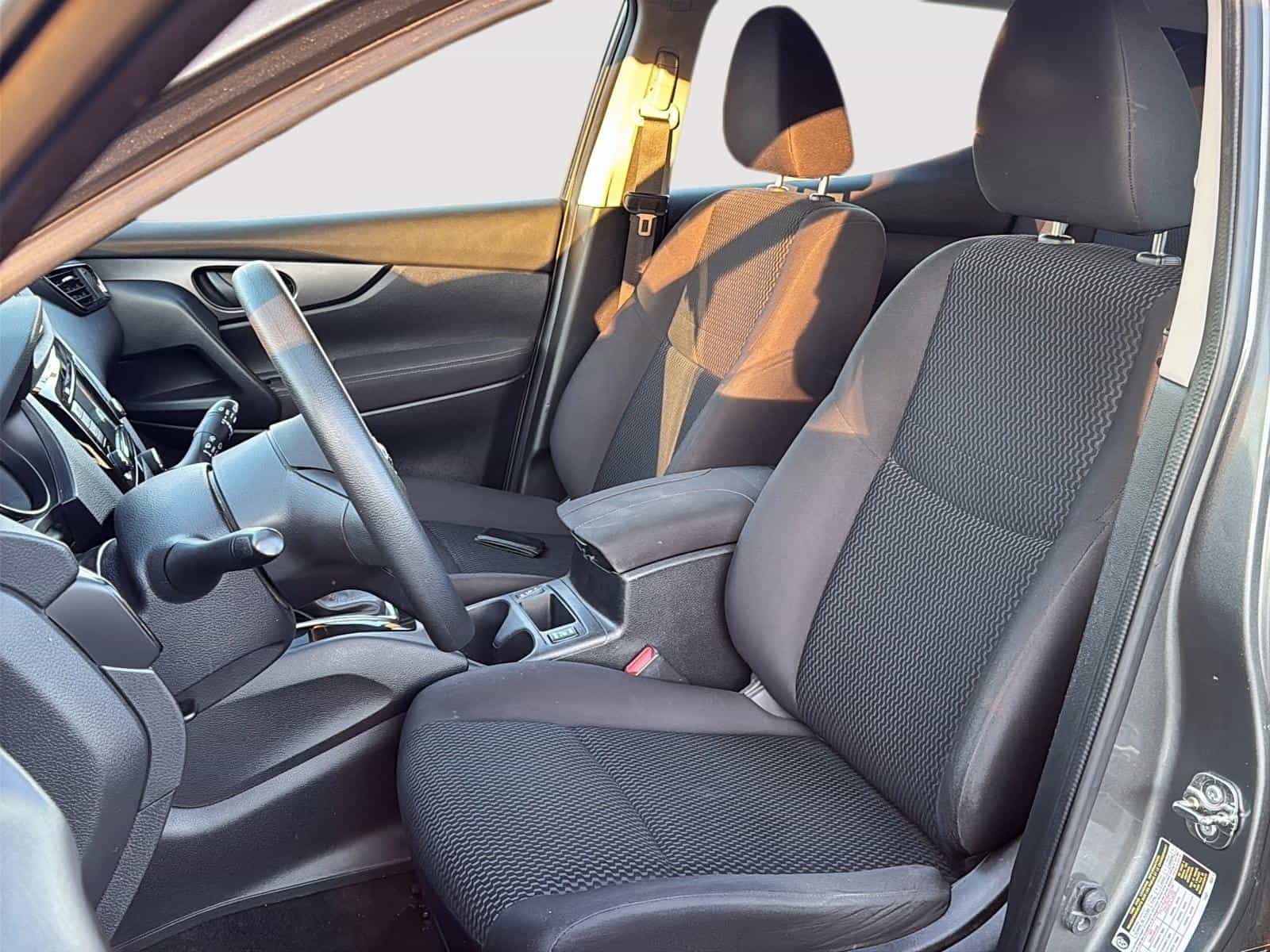 2019 Nissan Qashqai S - Image 12