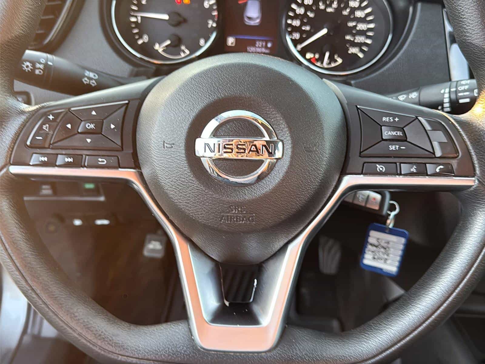 Image 15 Nissan Qashqai S 2019