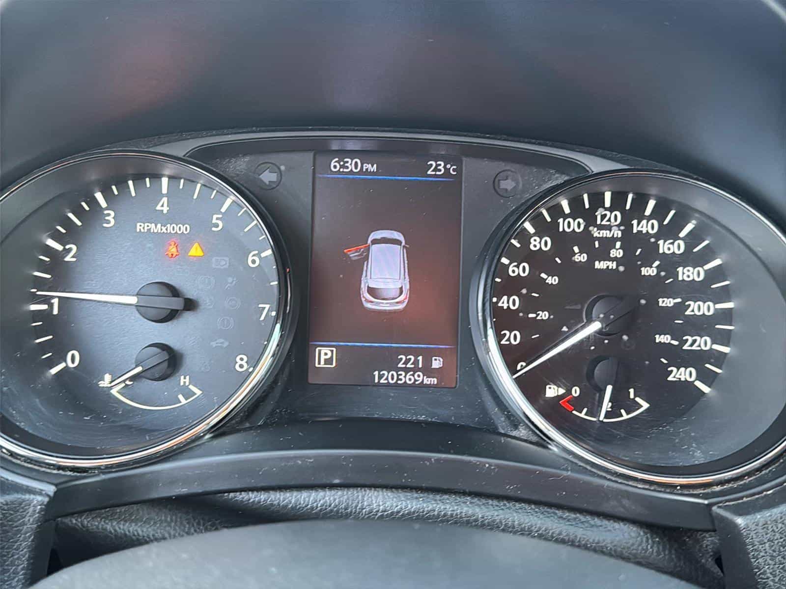 Image 16 Nissan Qashqai S 2019