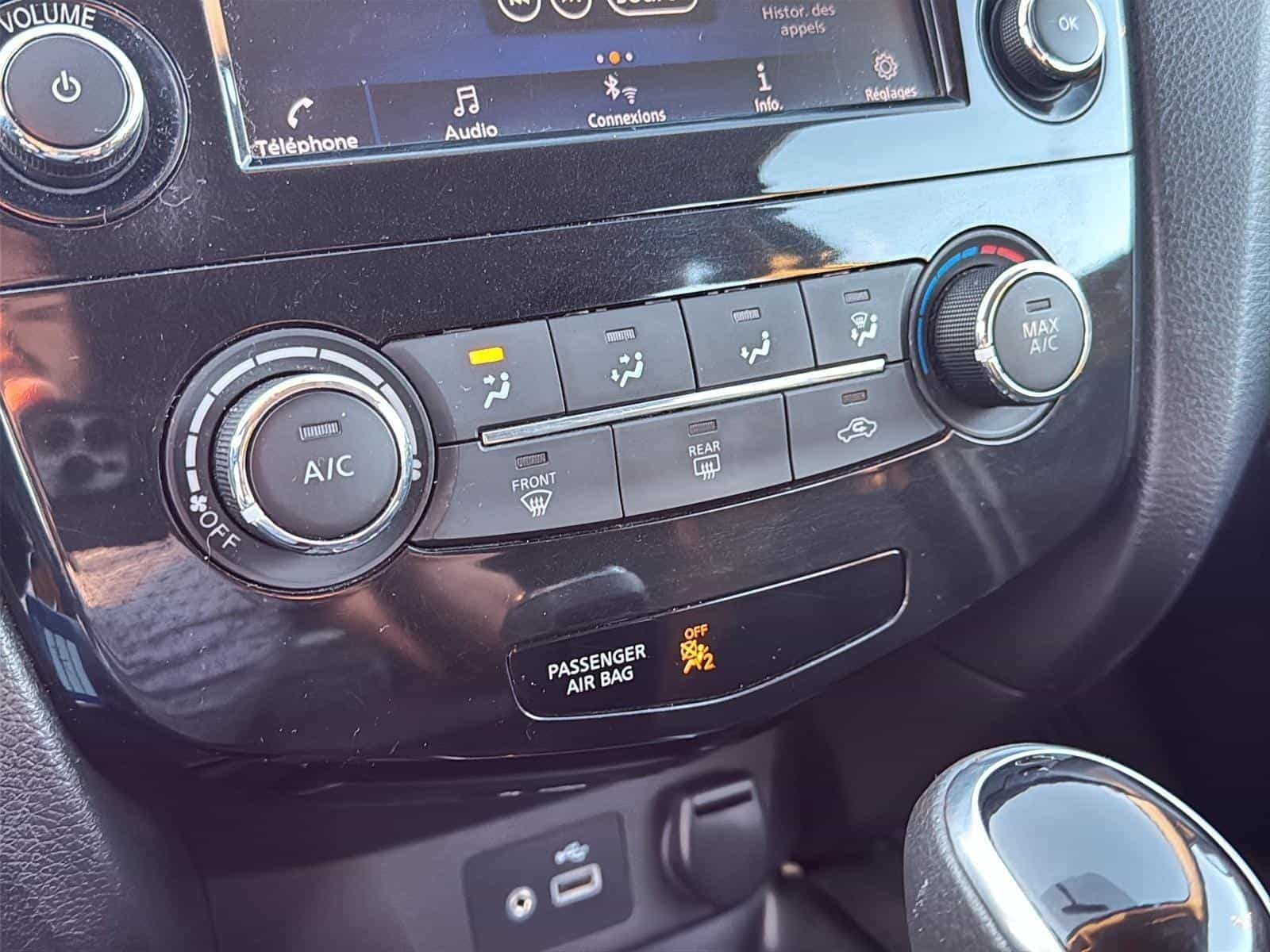 Image 18 Nissan Qashqai S 2019