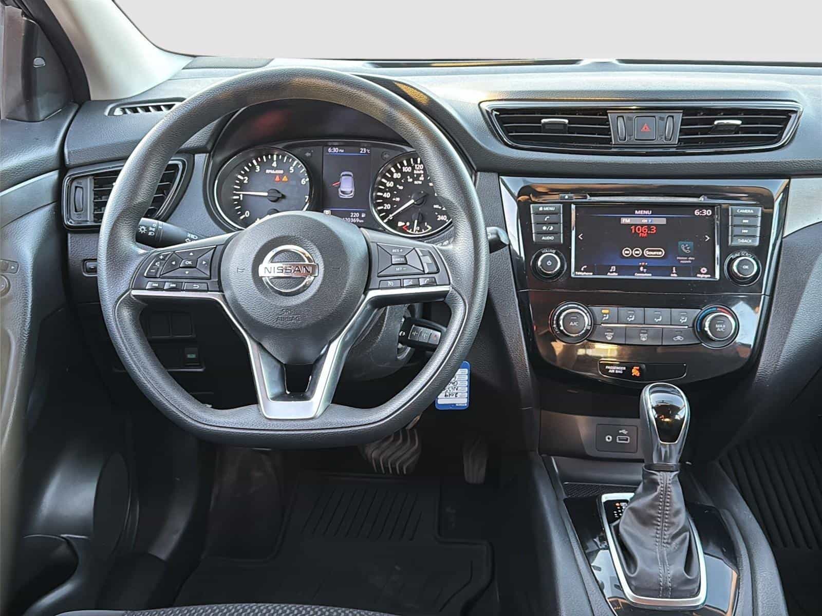 Image 22 Nissan Qashqai S 2019