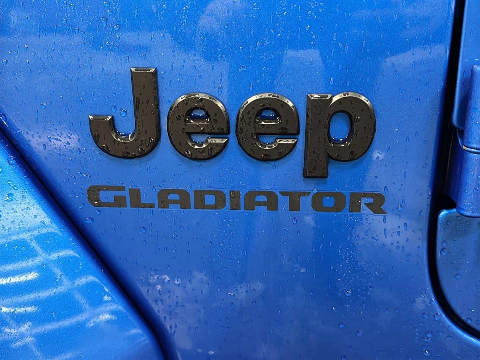 2022 Jeep Gladiator Overland - Image 11
