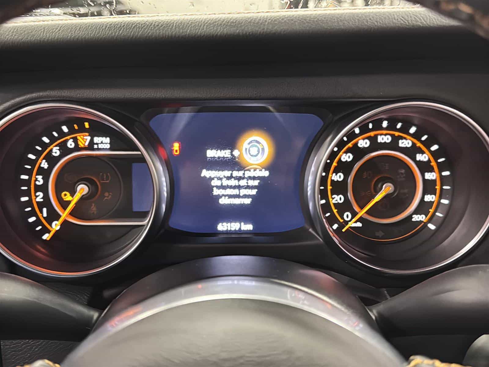 2022 Jeep Gladiator Overland - Image 17