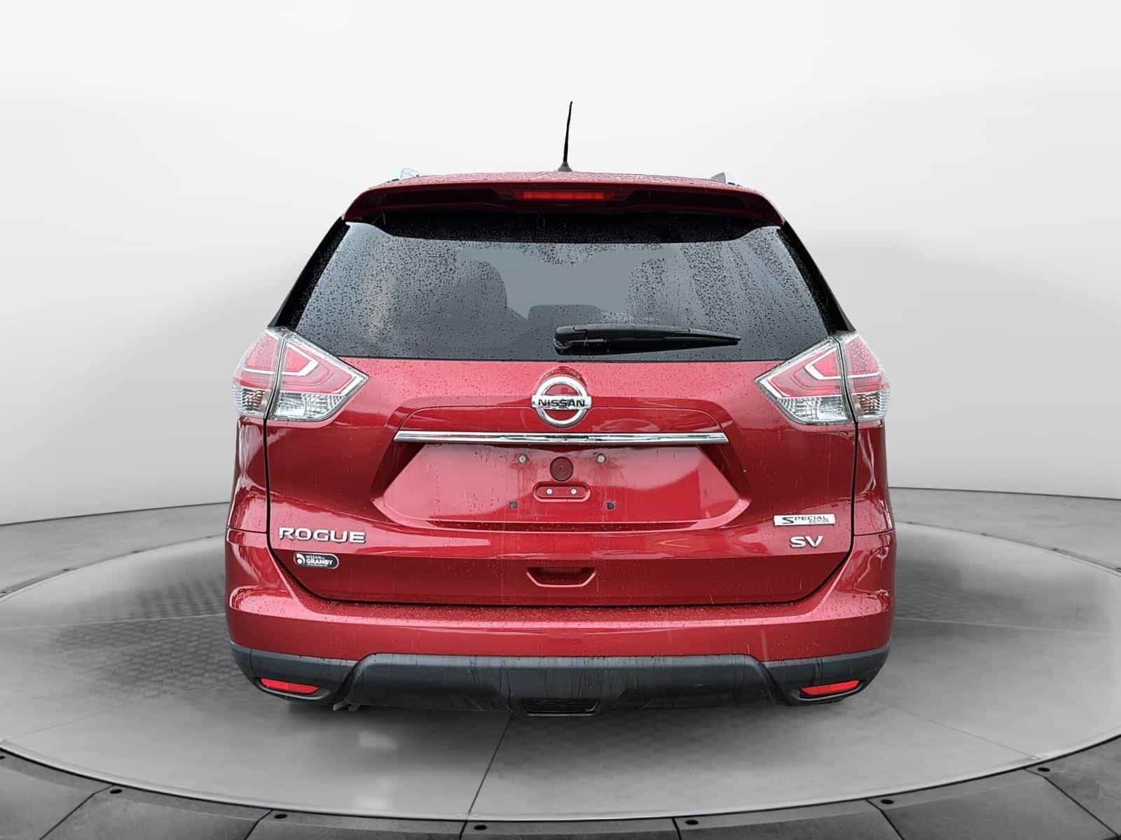 Image 5 Nissan Rogue SV Special Edition 2016