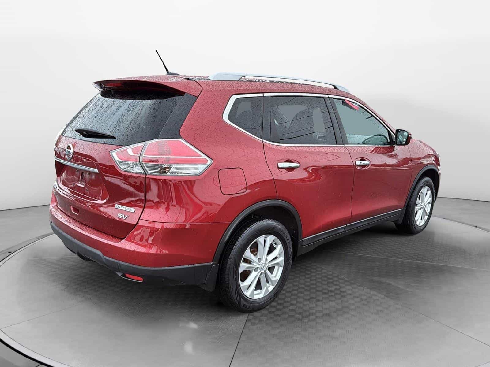 2016 Nissan Rogue SV Special Edition - Image 6