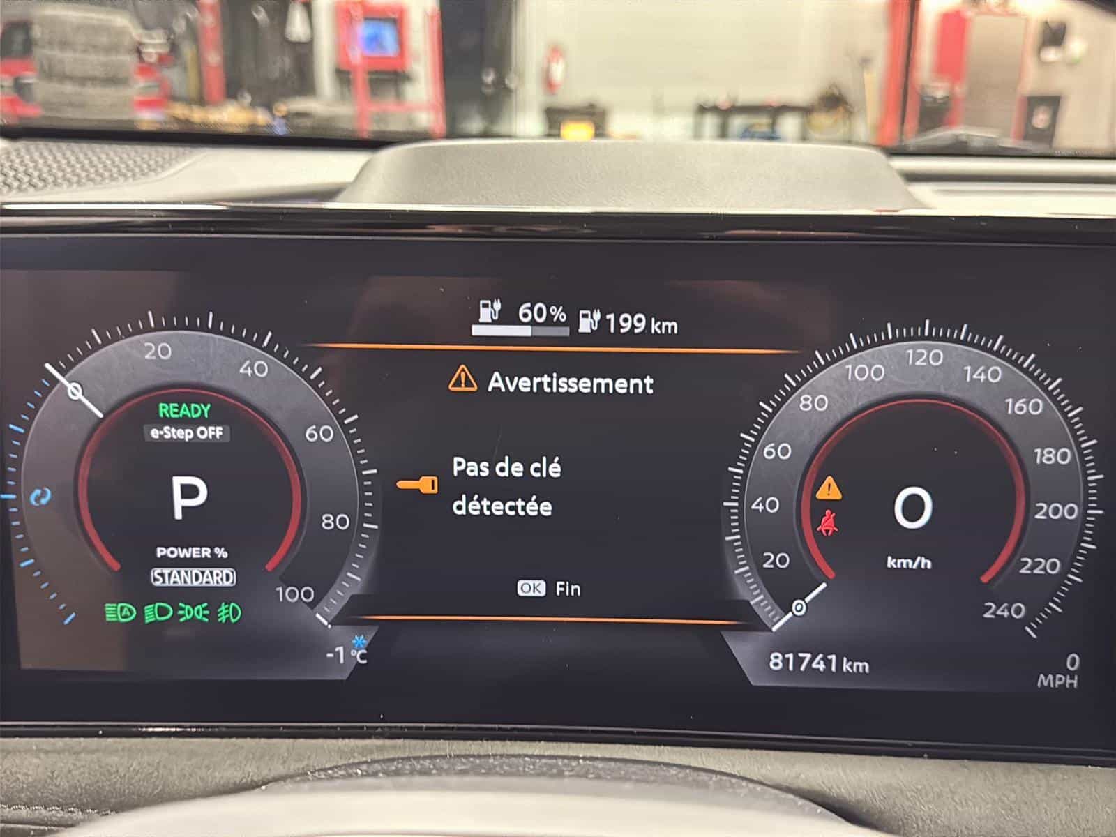 2023 Nissan Ariya Platinum+ - Image 17