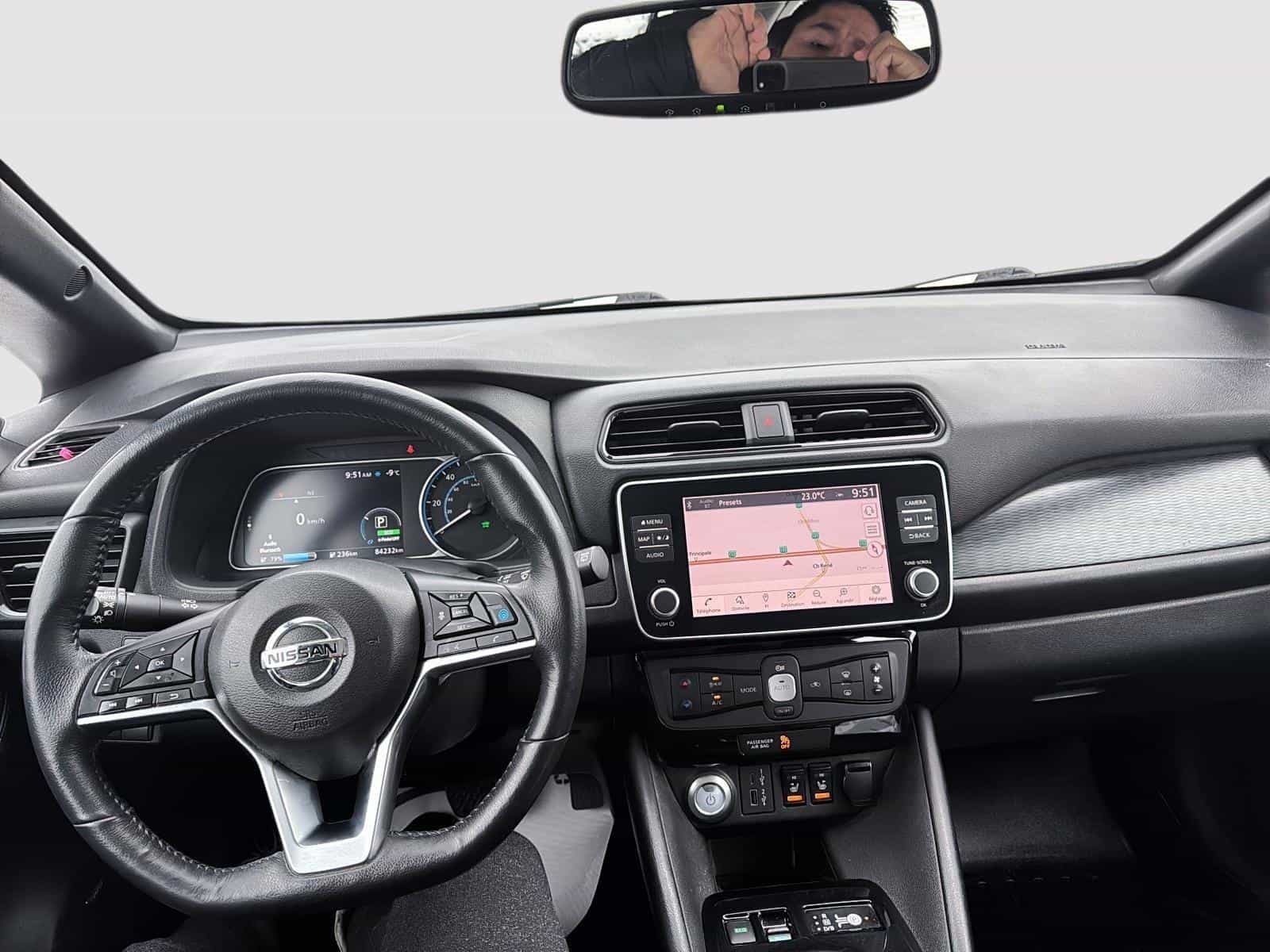 2020 Nissan Leaf Plus SL - Image 9