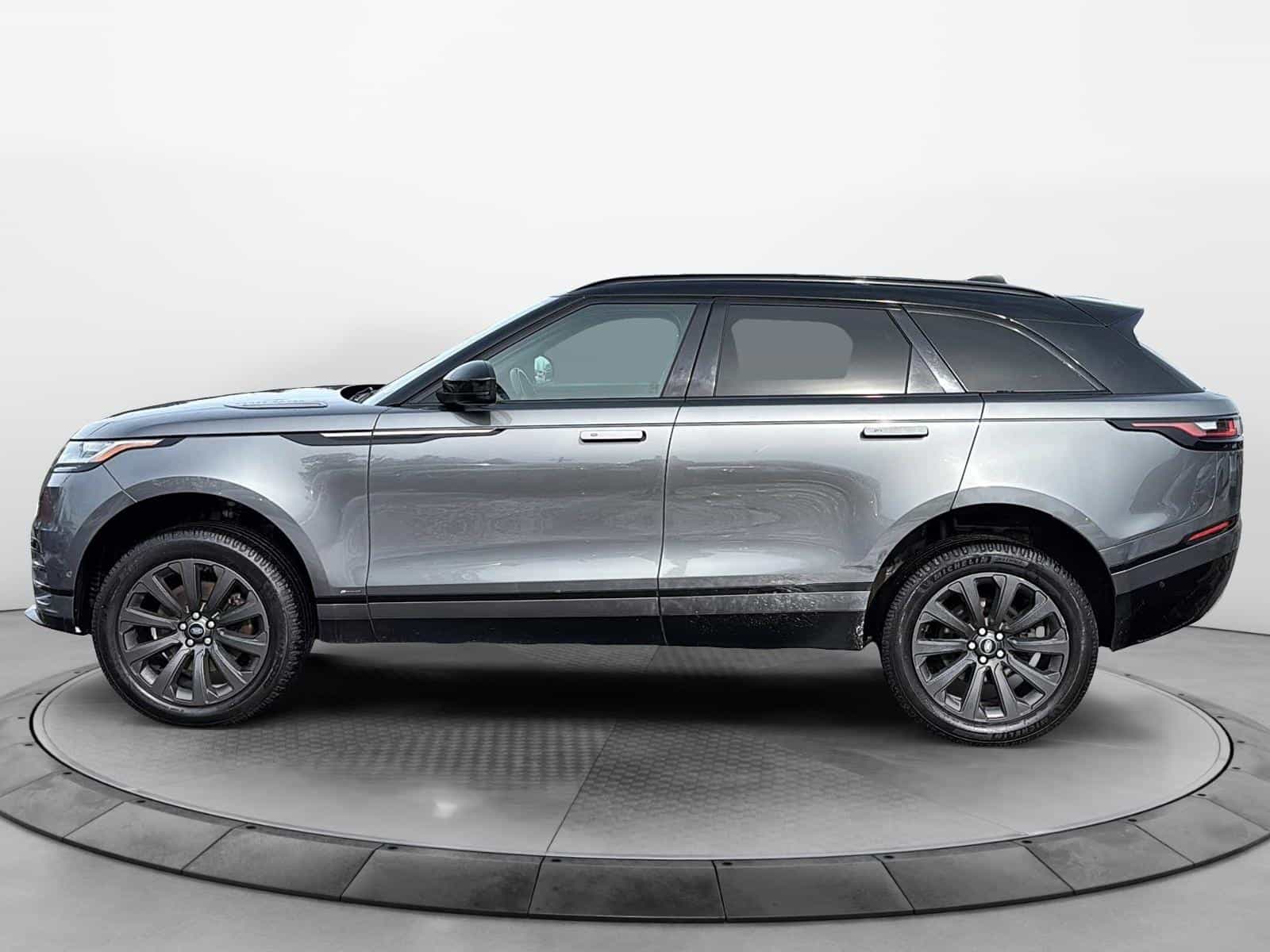 Image 2 Land Rover Range Rover Velar SE R-Dynamic 2019