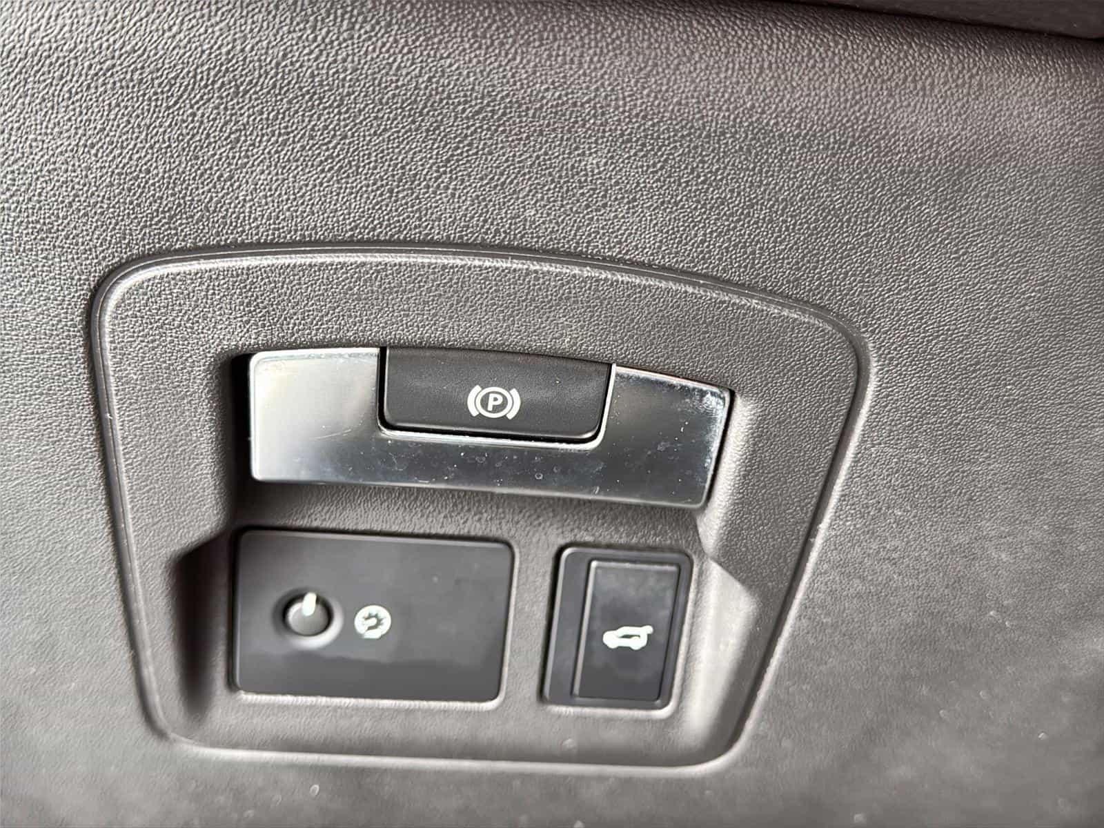 Image 13 Land Rover Range Rover Velar SE R-Dynamic 2019